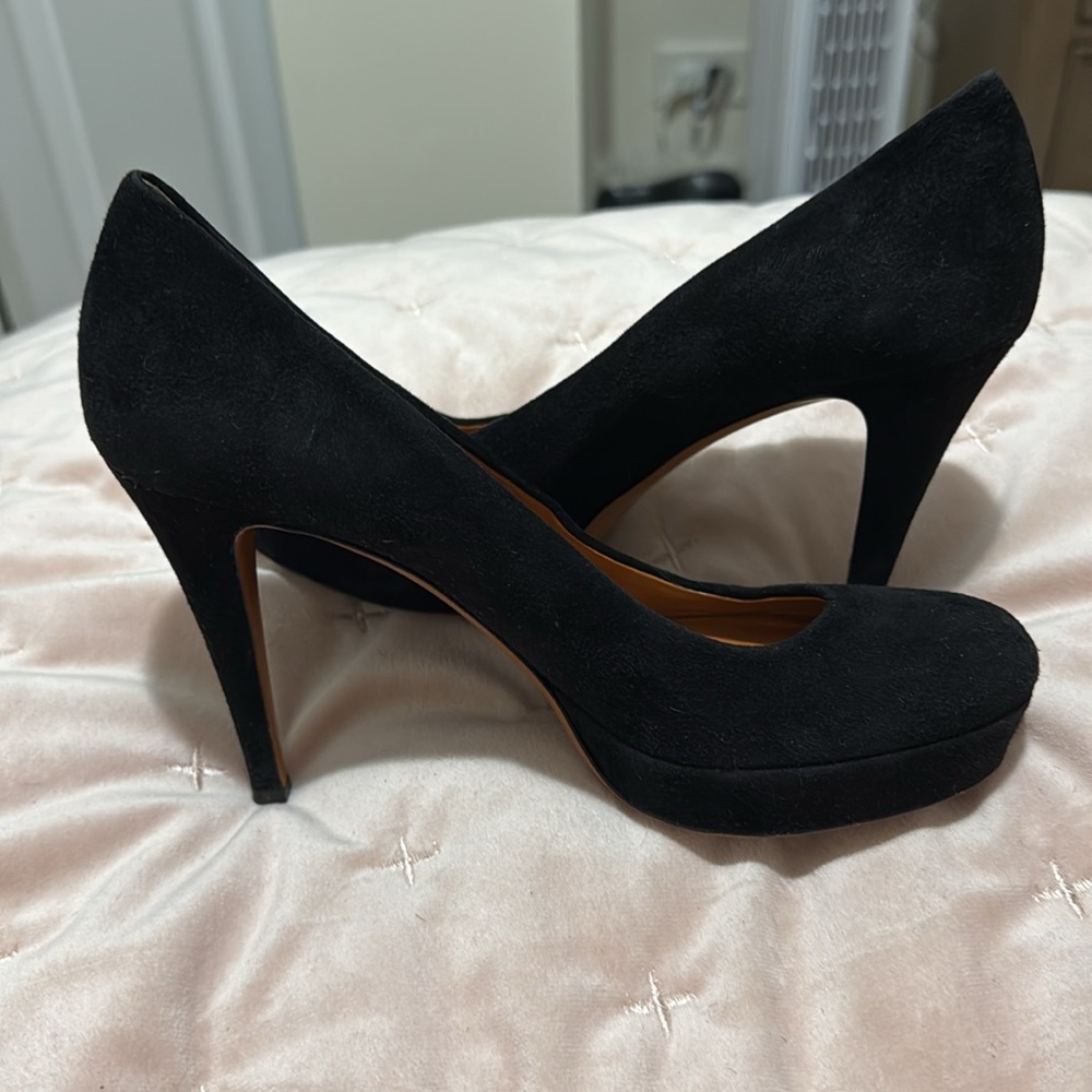 Authentic GUCCI black suede round toe platform heels shoes pumps size 6 36 - Picture 7 of 12